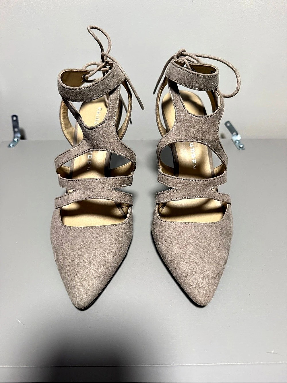Chinese Laundry Pointed Toe Lace-Up Heels in Taupe US 9